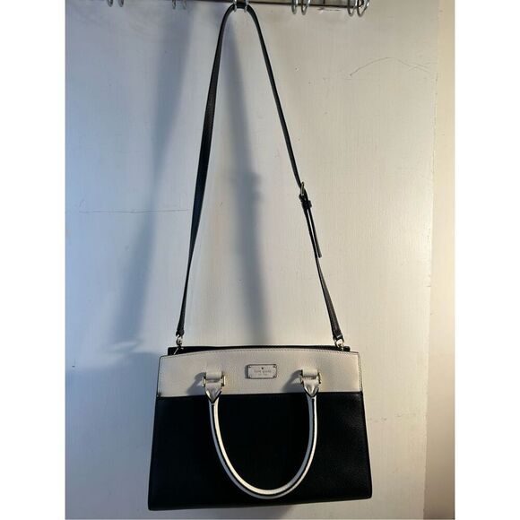 Kate Spade shoulder matching wallet Black White - Picture 3 of 15